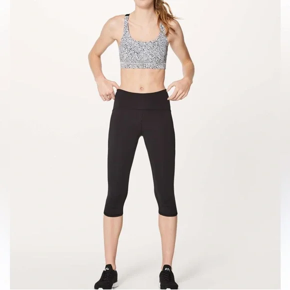 lululemon athletica Black and White Sports Bra Intimates - Picture 3 of 12